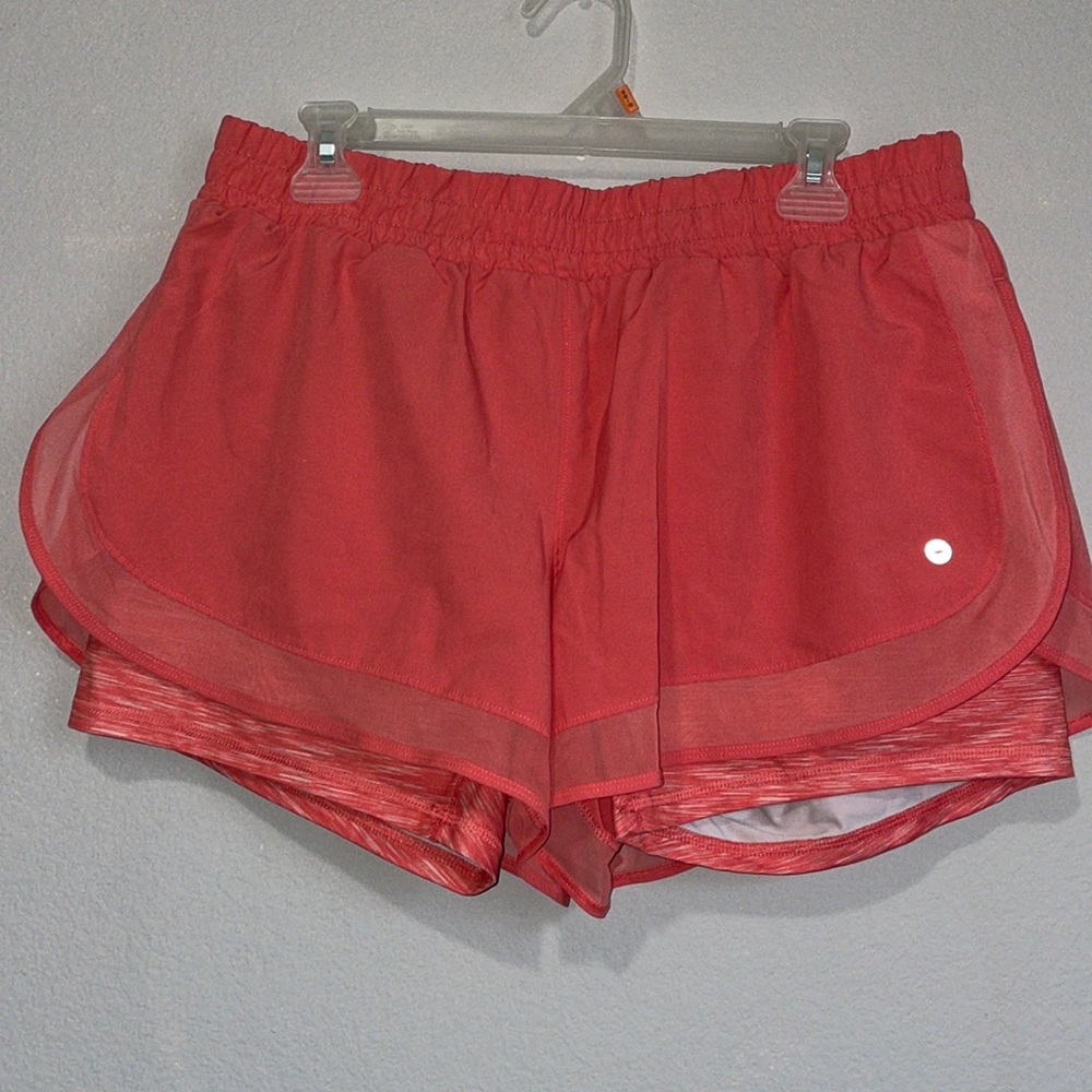 Avía Shorts